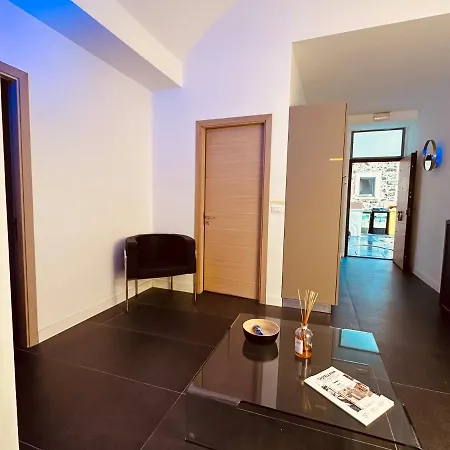 Big By Eureka Apartmán
